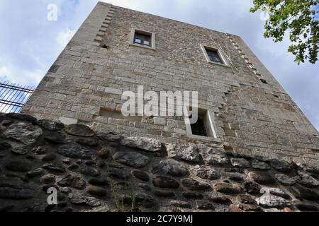 Sant'Angelo dei Lombardi - Torre del castello dal basso Stock Photo