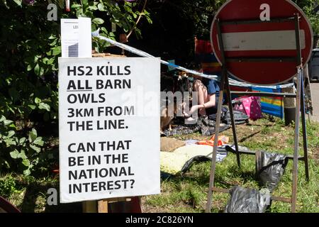 Anti HS2 protest in Great Missenden, Buckinghamshire, England, UK Stock Photo