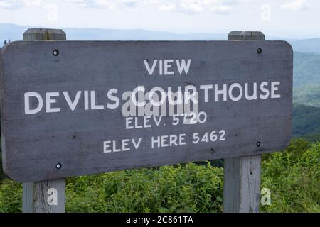 A Blue Ridge Parkway overlook sign for Devils Courthouse Stock Photo