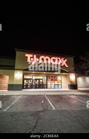 A TJ Maxx store in Manteca California USA at night Stock Photo - Alamy