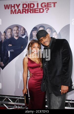 Janet Jackson and Tyler Perry at the World Premiere of Tyler Perry's 'Why Did I Get Married?' held at The Cinerama Dome, ArcLight Hollywood in Hollywood, CA. The event took place on Thursday, October 4, 2007. Photo by: SBM / PictureLux- File Reference # 34006-9330SBMPLX Stock Photo