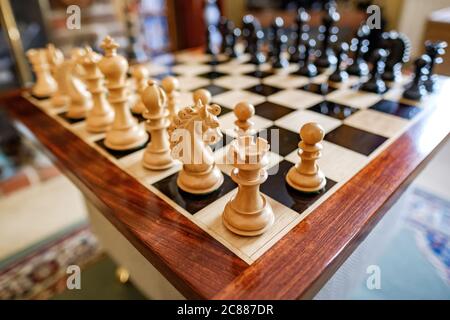 Fifteen-year-old chess star Bobby Fischer of Brooklyn, N.Y., is seen, Sept.  16, 1958 Stock Photo - Alamy