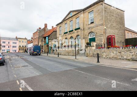 Empty streets in Glastonbury during the Covid 19 lockdown, Glastonbury, Somerset, England, UK. Stock Photo
