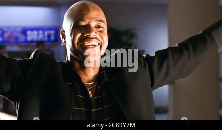 JERRY MAGUIRE CUBA GOODING JR FILM RELEASE BY TRISTAR PICTURES Date ...