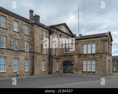 Side view of the front entrance to UHI Executive Office in the former Royal Northern Infirmary building, Ness Walk, Inverness Stock Photo