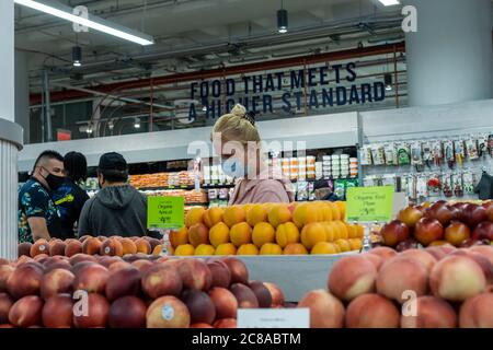 Shoppers in the produce department in the new Whole Foods Manhattan West in the Hudson Yards neighborhood of New York on opening day, Friday, July 17, 2020. (© Richard B. Levine) Stock Photo