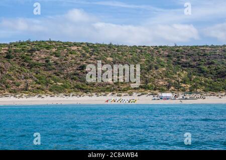 BOA Kayaking Tour beach camp setup on Isla Espiritu Santo, Gulf of California, Mexico (Near La Paz). Stock Photo