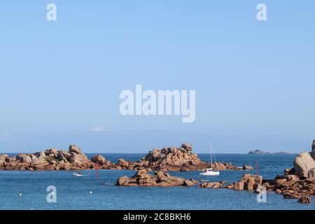 Boulders on the Cote de Granit Rose - Pink Granite Coast - in Brittany, France Stock Photo