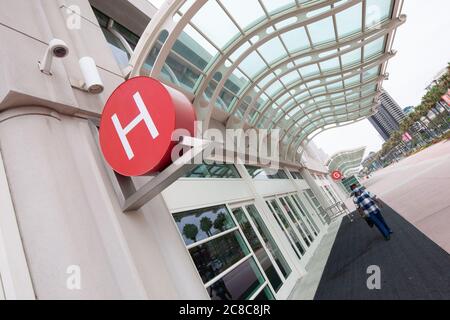 San Diego, Ca. 22nd July, 2020. Views of downtown San Diego during what would have been Comic Con Preview night on July 22nd, 2020. Credit: Tony Forte/Media Punch/Alamy Live News Stock Photo