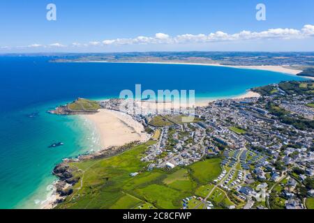 Aerial photograph of St Ives, Cornwall, England, United Kingdom Stock Photo