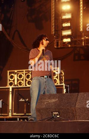 Serj Tankian performing in System of a Down at the Reading Festival 2003 Stock Photo
