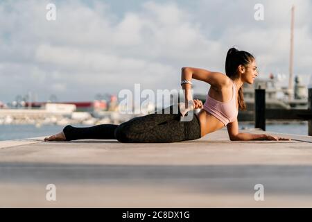 Ardha Bhekasana - Half Frog Pose | I love stretching and thi… | Flickr