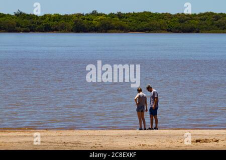 Colon Entre Rios Argentina Circa November 17 Couple Walking By The Riverbank Of The Uruguay River Stock Photo Alamy