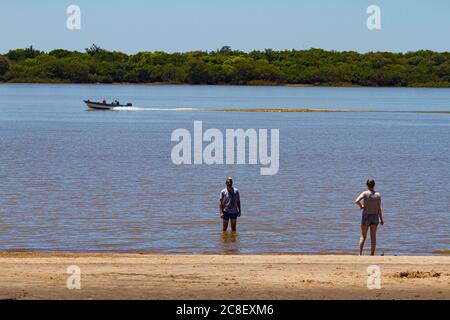 Colon Entre Rios Argentina Circa November 17 Couple Walking By The Riverbank Of The Uruguay River Stock Photo Alamy