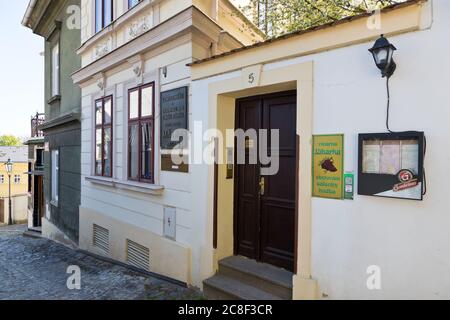 Machova svetnicka - muzeum, Litomerice, Ustecky kraj, Ceska republika in this house lived and 5.11.1836 died poet Karel Hynek Macha Stock Photo