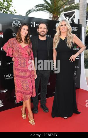 Matt Dillon with his wife Roberta Mastromichele and Tiziana Rocca Stock Photo