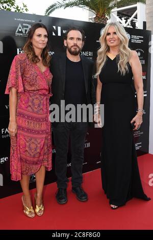 Matt Dillon with his wife Roberta Mastromichele and Tiziana Rocca Stock Photo