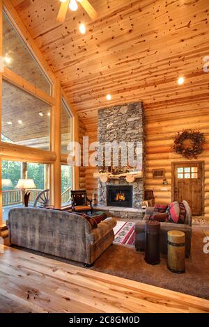 A living room interior of log cabin in mountains Stock Photo - Alamy