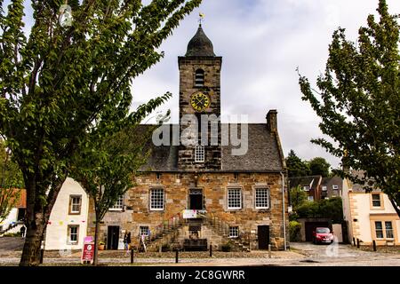 Visiting the cute village of Culross, just above Edinburgh city. Culross is beautiful for its old traditional buildings and streets. Stock Photo