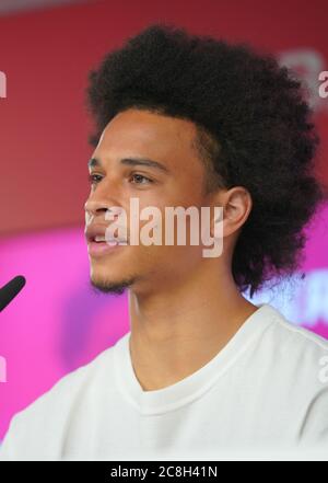Munich, Germany, July 23, 2020.  at the FC Bayern Munich football club press conference and presentation of the new player Leroy SANE, FCB 10  Photographer: Peter Schatz Stock Photo