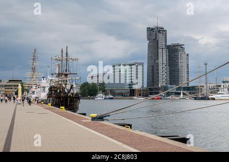 Gdynia, Poland - June 30, 2020: Seaside promenade with view of the Sea Towers skyscrapers in Gdynia Stock Photo