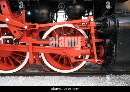Wheels set for the propulsion of a steam locomotive. Spoke wheel, driving wheel and dome rod Stock Photo