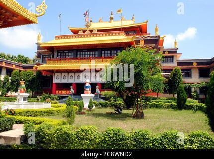 The beautiful Buddhist temple at Sarnath, Varanasi, Uttar Pradesh, India. Stock Photo