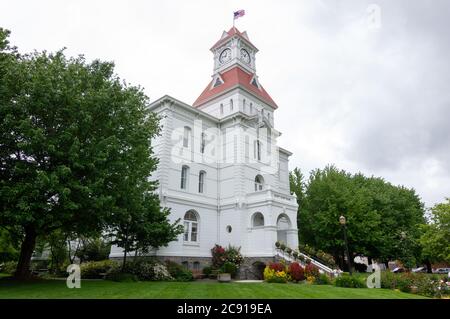 Corvallis, Oregon, USA - May 11, 2015: The Benton County Courthouse Stock Photo