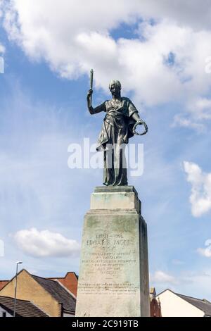 War memorial to Edgar Mobbs, Saints player and army officer killed in WW1; Garden of Rembrance, Northampton, UK Stock Photo