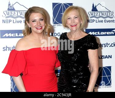 LOS ANGELES - FEB 1:  Melissa Joan Hart, Paula Hart at the 2020 Art Directors Guild Awards at the InterContinental Hotel on February 1, 2020 in Los Angeles, CA Stock Photo