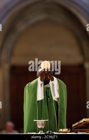 Basilica of Our Lady of Geneva.  Sunday mass.  Eucharist celebration.  Geneva. Switzerland. Stock Photo