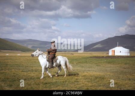 Huvsgul, Mongolia, 6th September 2017: mongolian rider in a landscape of northern Mongolia Stock Photo