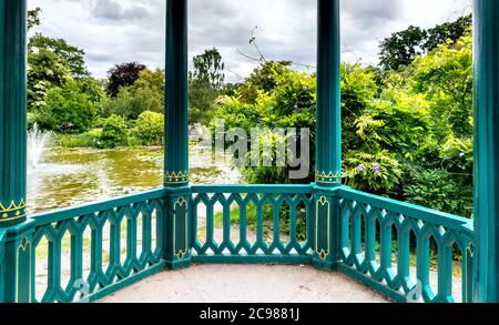 Cliveden House Maidenhead Berkshire, views through Chinese style pagoda to the water garden Stock Photo