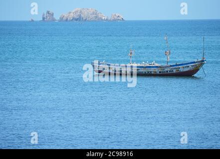 Îles de la Madeleine (the smallest national park in the world) seen across Soumbédioune bay in Dakar’s peninsula, Senegal Stock Photo