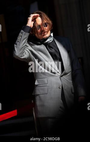 Johnny Depp arriving at the High Court of Justice for his defamation lawsuit versus The Sun newspaper. London, Jul 28, 2020 | usage worldwide Stock Photo