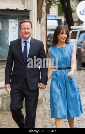 British Prime Minister David Cameron arriving with his wife Samantha to vote in the British referendum on whether to remain part of European Union or leave, Methodist Central Hall Westminster, London, UK.  23 Jun 2016 Stock Photo