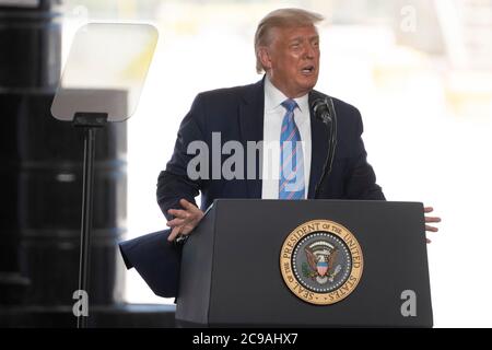 Midland, TX USA July 29, 2020: U.S. President DONALD TRUMP speaks to invited guests next to the Latshaw #9 drilling rig on the Double Eagle well site near Midland. Credit: Bob Daemmrich/Alamy Live News