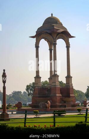 India Gate Delhi, Amar Jawan Jyoti.  The India Gate is a war memorial located on the east side of Rajpath road and an important city landmark. Stock Photo