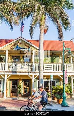 Sarasota Florida,St. Armands Key,John Ringling Boulevard,shopping shopper shoppers shop shops market markets marketplace buying selling,retail store s Stock Photo