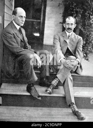 WRIGHT BROTHERS American aviation pioneers  about 1910 with Orville (1871-1948) at right and Wilbur (1867-1912) Stock Photo