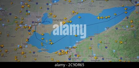 air traffic on Detroit airport (30 july 2020, UTC 16.13) on Internet with Flightradar 24 site, during the Coronavirus Pandemic Stock Photo