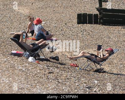 Sheerness, Kent, UK. 31st July, 2020. An extremely hot afternoon in Sheerness, Kent on 'furnace Friday'.  Credit: James Bell/Alamy Live News Stock Photo