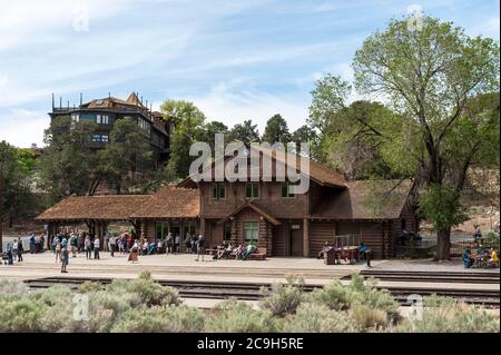 Architecture, log cabin style, Grand Canyon Railway Station, Train Depot, Grand Canyon Village, Grand Canyon National Park, Arizona, USA Stock Photo