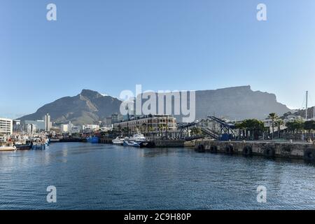 Victoria Alfred Waterfront with Table Mountain at the background, Cape Town, South Africa Stock Photo