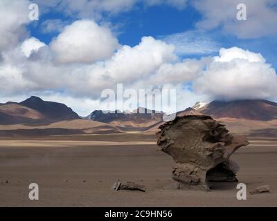 Rock formation in the high plateau of the Siloli Desert, near the Salar de Uyuni (Uyuni Salt Flat) and the border with Chile, in southwestern Bolivia. Stock Photo