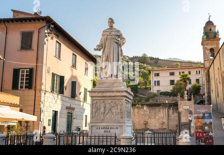 Marble statue on a pedestal to Leopoldo II in main square of Pietrasanta, Tuscany, Italy Stock Photo