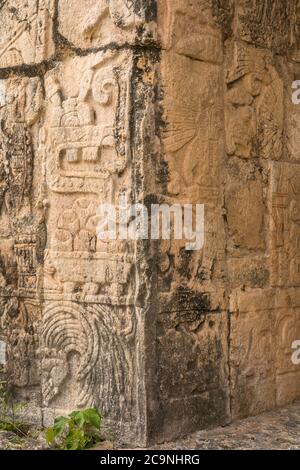 Bas relief stone carvings on the Temple of the Jaguar in the ruins of the great Mayan city of Chichen Itza, Yucatan, Mexico. Stock Photo