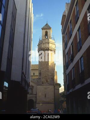TORRE DE LA IGLESIA- ANTIGUO ALMINAR- S XIII-XV - CAMPANIL DEL S XVIII. Location: ST. NICHOLAS CHURCH. CORDOBA. SPAIN. Stock Photo