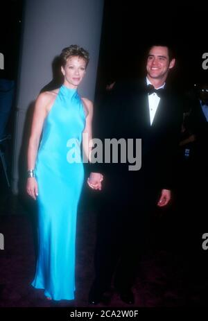 Beverly Hills, California, USA 29th February 1996 Actress Lauren Holly and actor Jim Carrey attend the 24th Annual American Film Institute Lifetime Achievement Awards Honoring Clint Eastwood on February 29, 1996 at the Beverly Hilton Hotel in Beverly Hills, California, USA. Photo by Barry King/Alamy Stock Photo Stock Photo