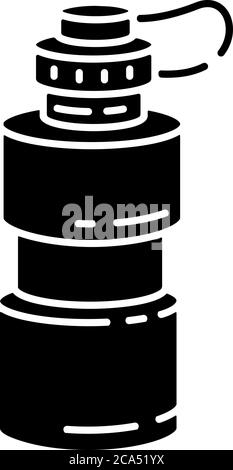 Reusable water bottle black glyph icon. Sustainable lifestyle, zero waste silhouette symbol on white space. Nature protection, environment conservatio Stock Vector